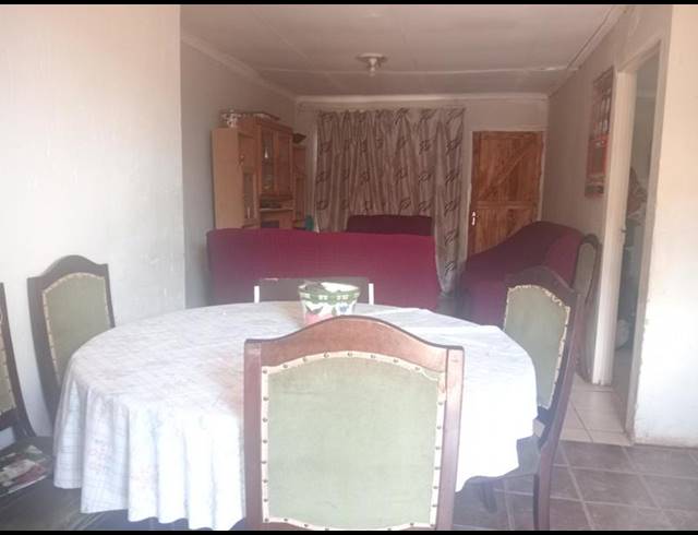 3 BEDROOM HOUSE FOR SALE IN PROTEA GLEN EXT